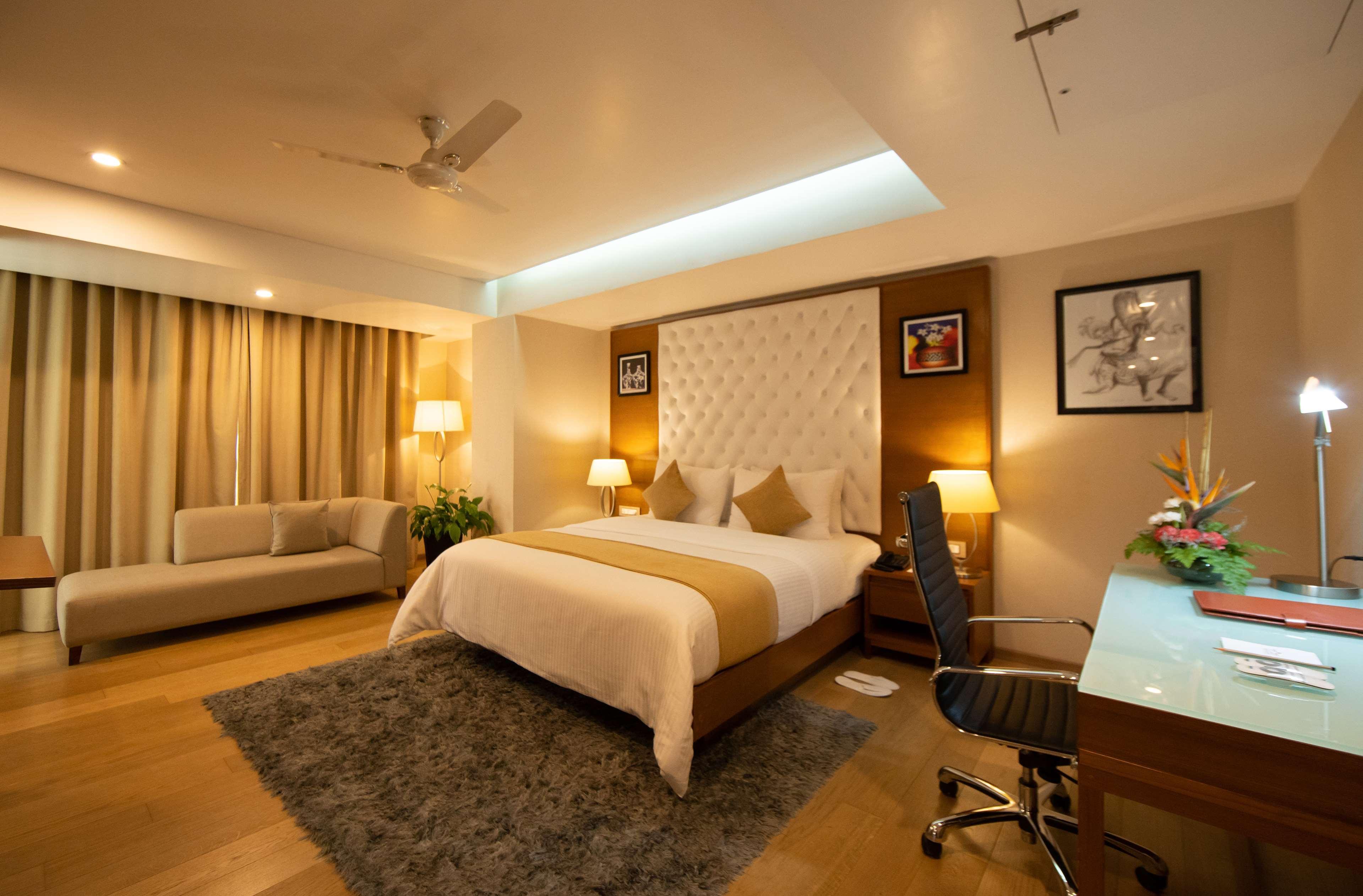 Classic Grande,A Member Of Radisson Imphal Buitenkant foto