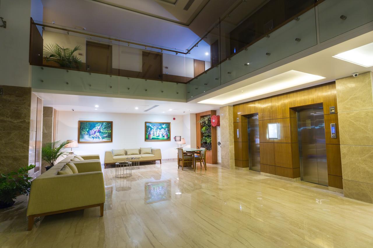 Classic Grande,A Member Of Radisson Imphal Buitenkant foto